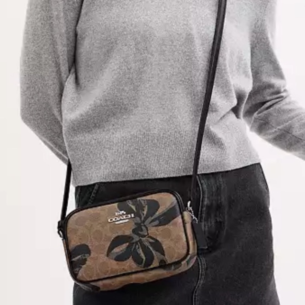 Coach Mini Jamie Camera Bag In Signature Canvas With Bow Print CY778 Black Tan - Picture 2 of 9